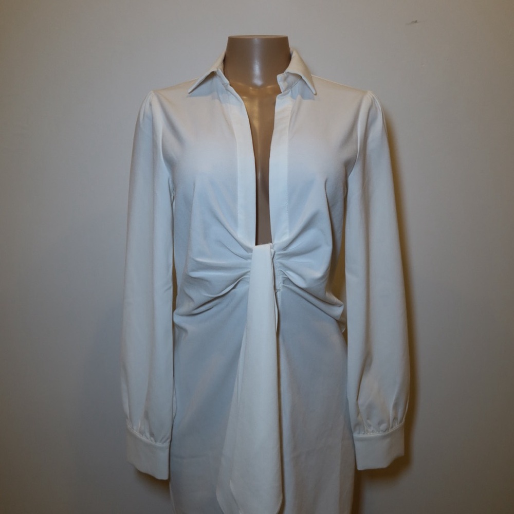 Elegant White Long Sleeve Dress
